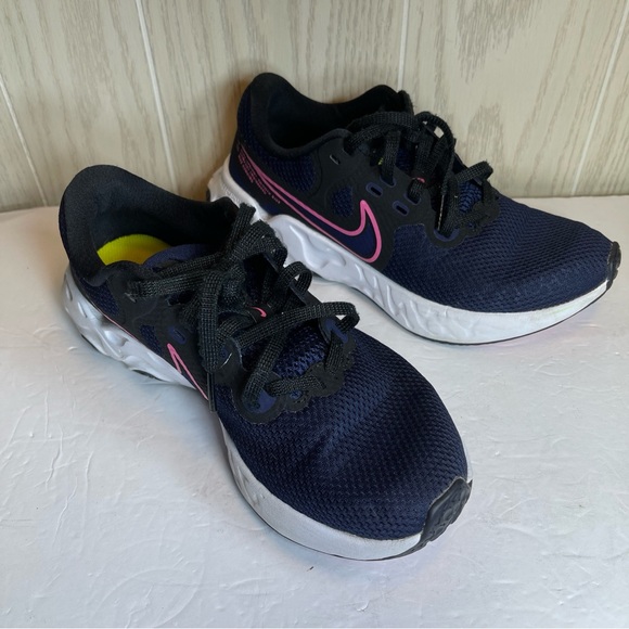 Nike Womens Renew Ride 2 CU3508-401 Navy Running Shoes Sneakers Size 7.5 - Picture 4 of 16